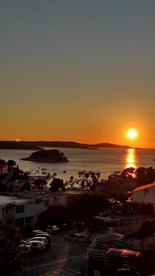 Villa Jani Top Floor Suite Hvar Town Exterior photo